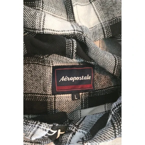 Aeropostale Hooded Flannel Shirt Mens‎ Size L Black White Plaid Button Down - Picture 6 of 9